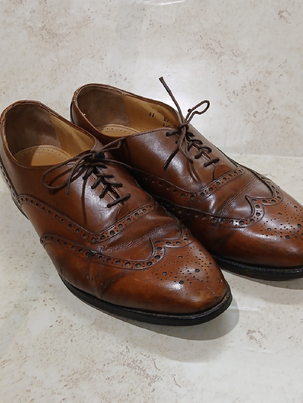 Vintage Johnson & Murphy Aristocraft Men’s Sz 11D Brown Leather Wingtip Oxfords